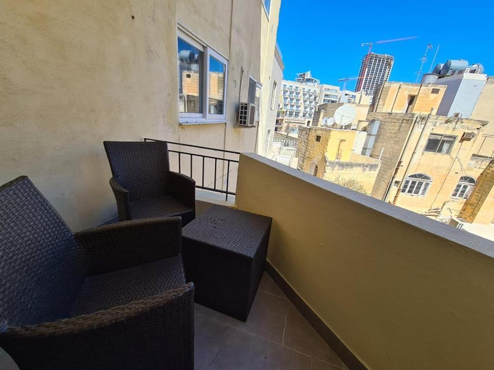 St Julians Central 2 Bedroom Apartment St. Julian's Exterior foto